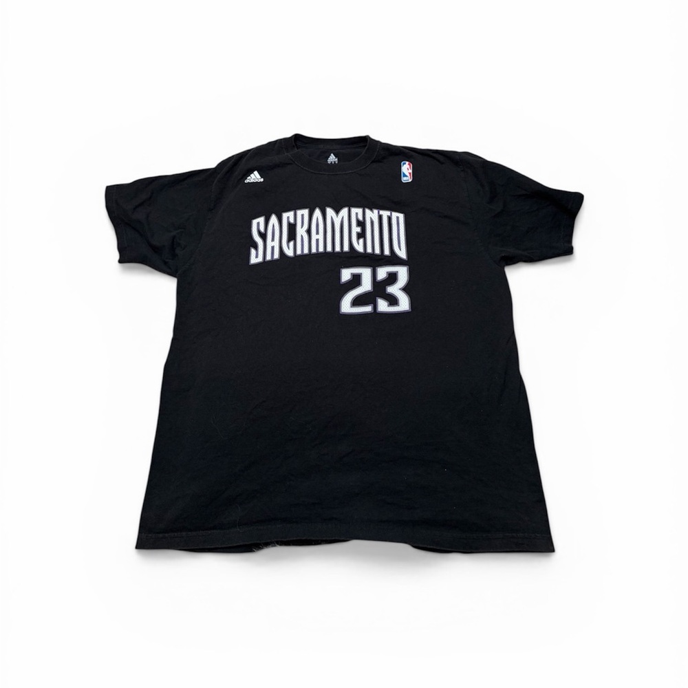 ⛹️‍♂️Men’s Vintage Adidas Sacramento Kings #23 Kevin Martin Tshirt size XL
